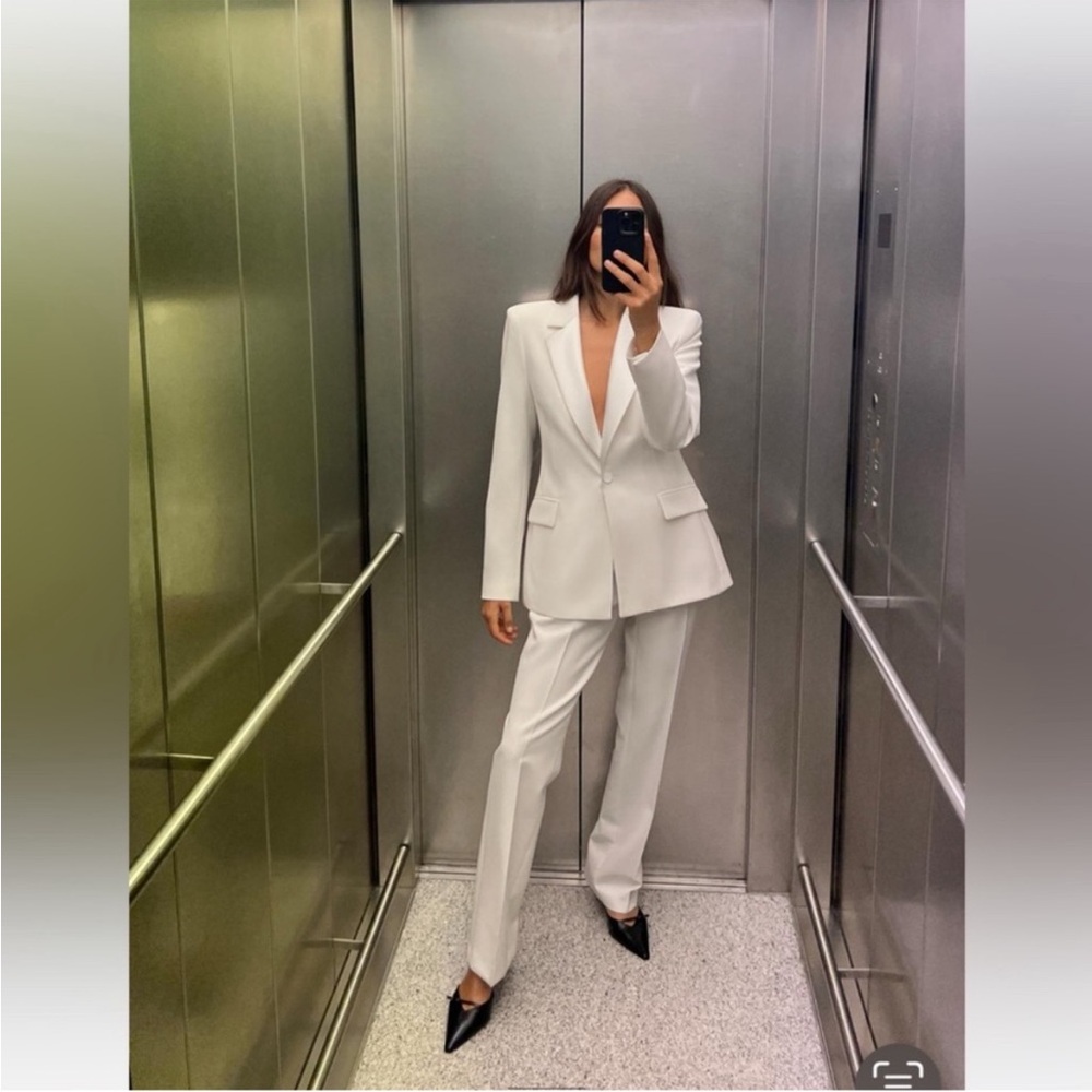 ZARA WHITE TUXEDO JACKET